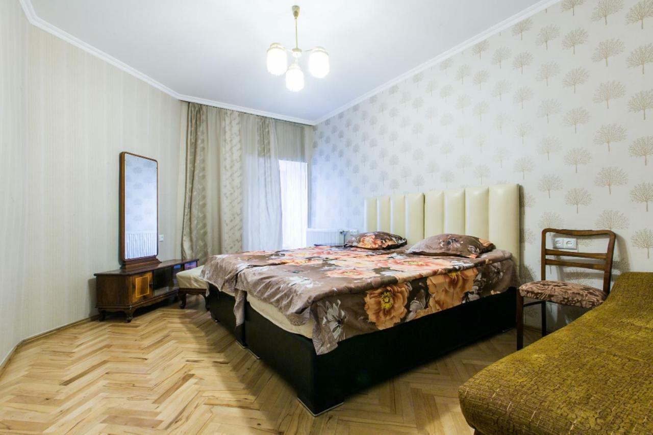 Garry Apartment Tbilissi Extérieur photo